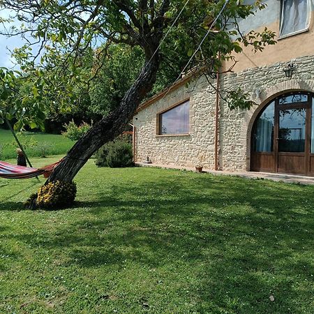 Villa La Piccola Fattoria Todi Esterno foto
