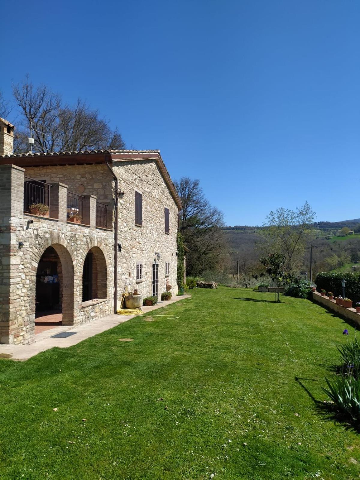 Villa La Piccola Fattoria Todi Esterno foto