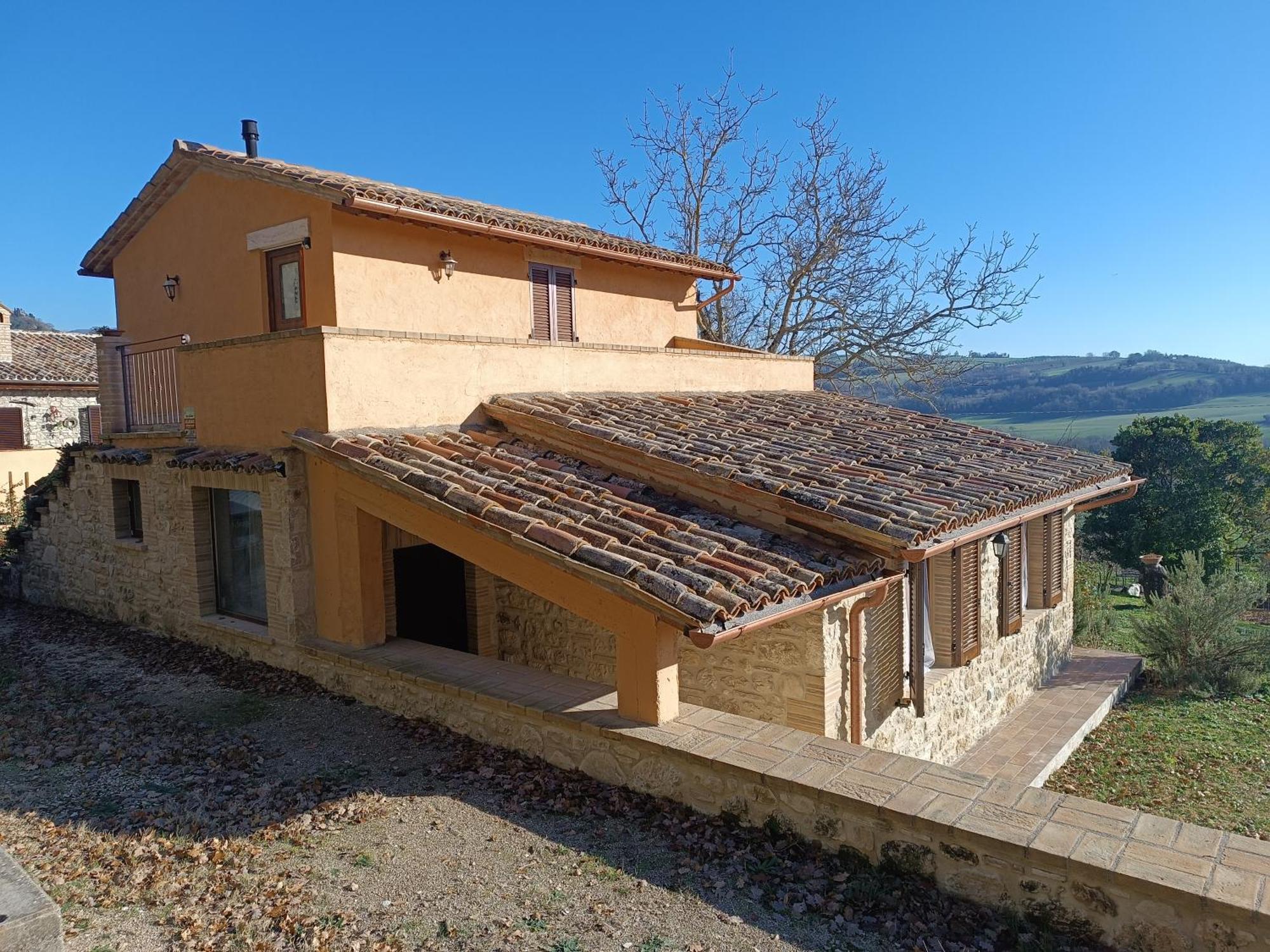 Villa La Piccola Fattoria Todi Esterno foto