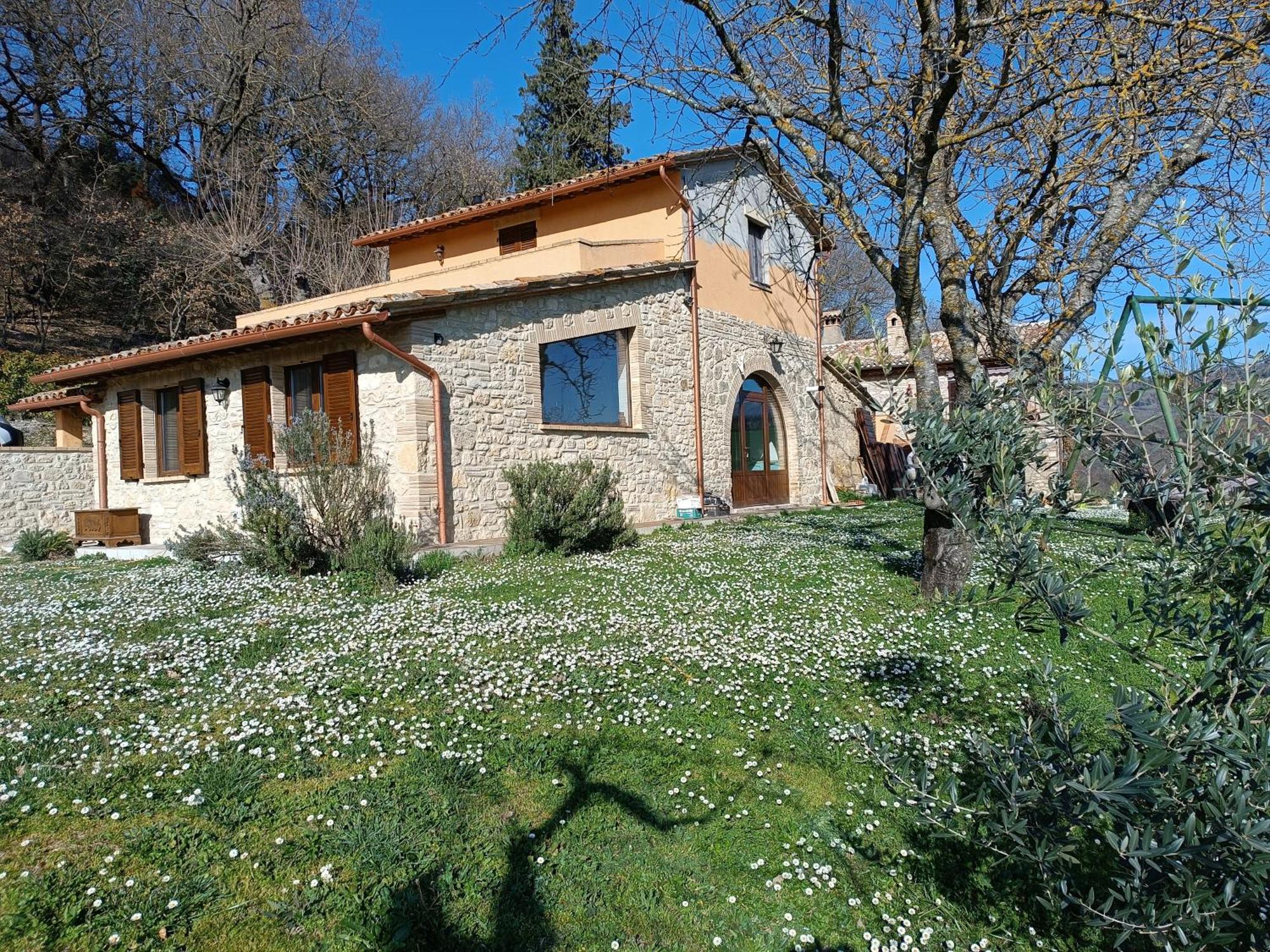 Villa La Piccola Fattoria Todi Esterno foto